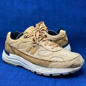 New Balance M992LX Men's Size 11m Wheat Leather Sneakers Made in USA PRE OWNED